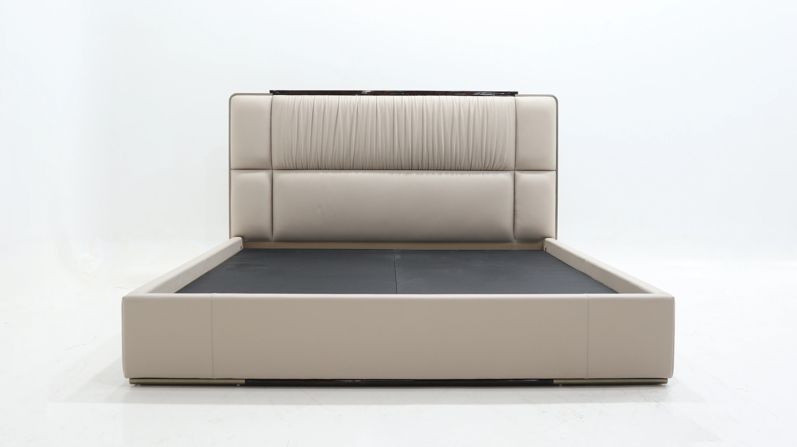 CUSTOMIZED BED