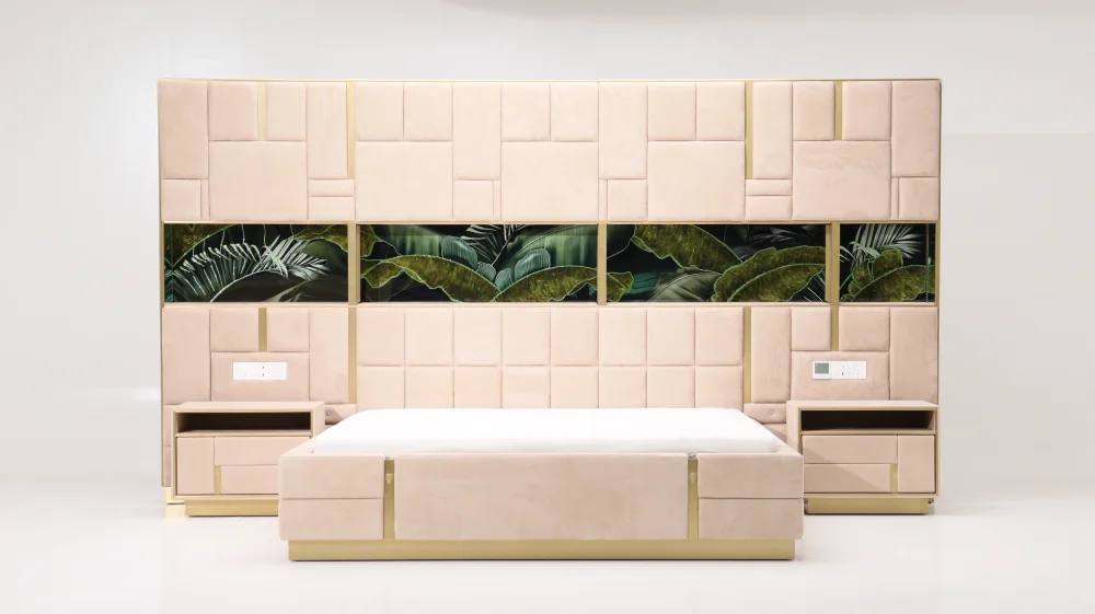 Beloved Art Bed – Amy Living