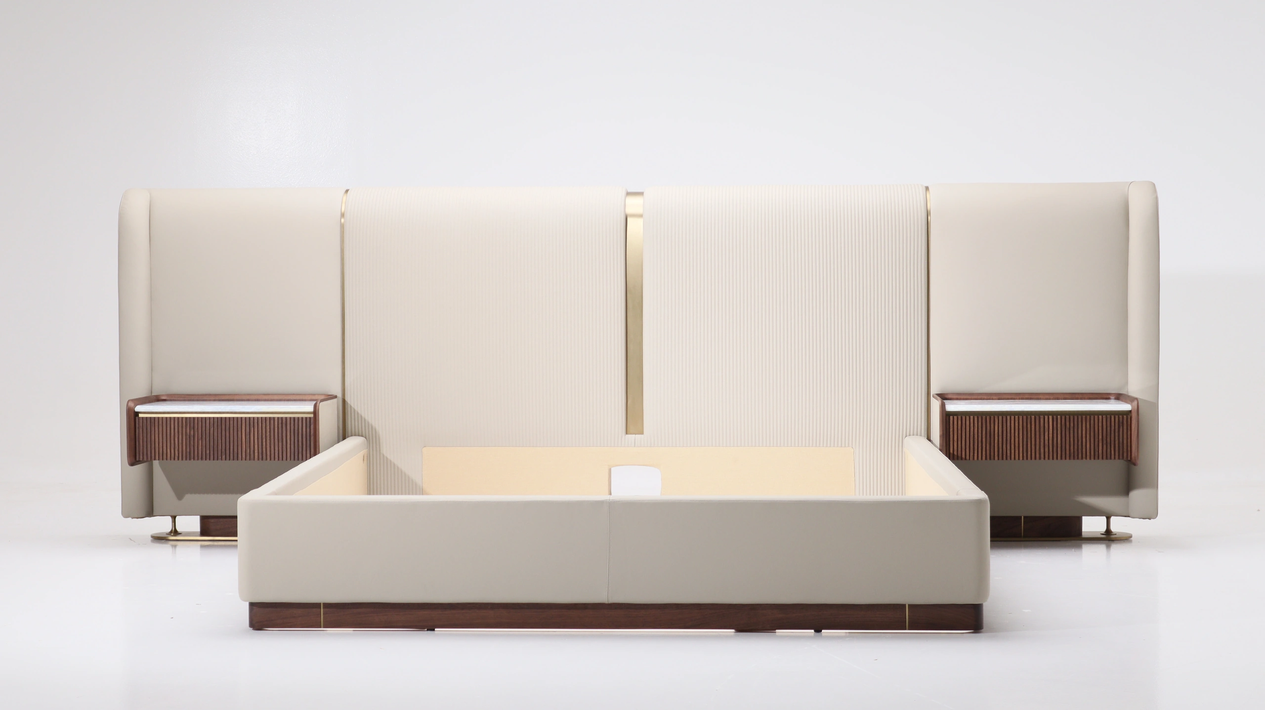 CUSTOMIZED BED