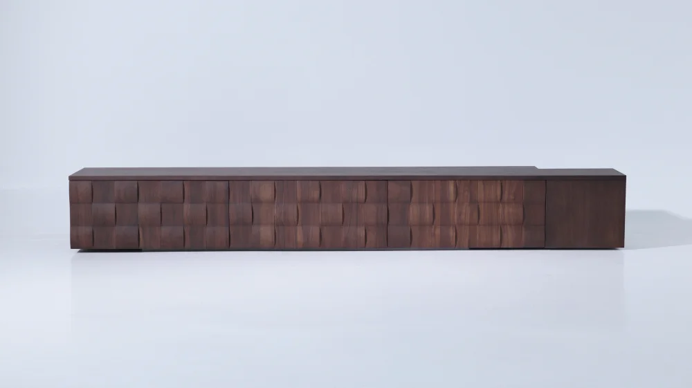 Ferrara Cabinet – Amy Living