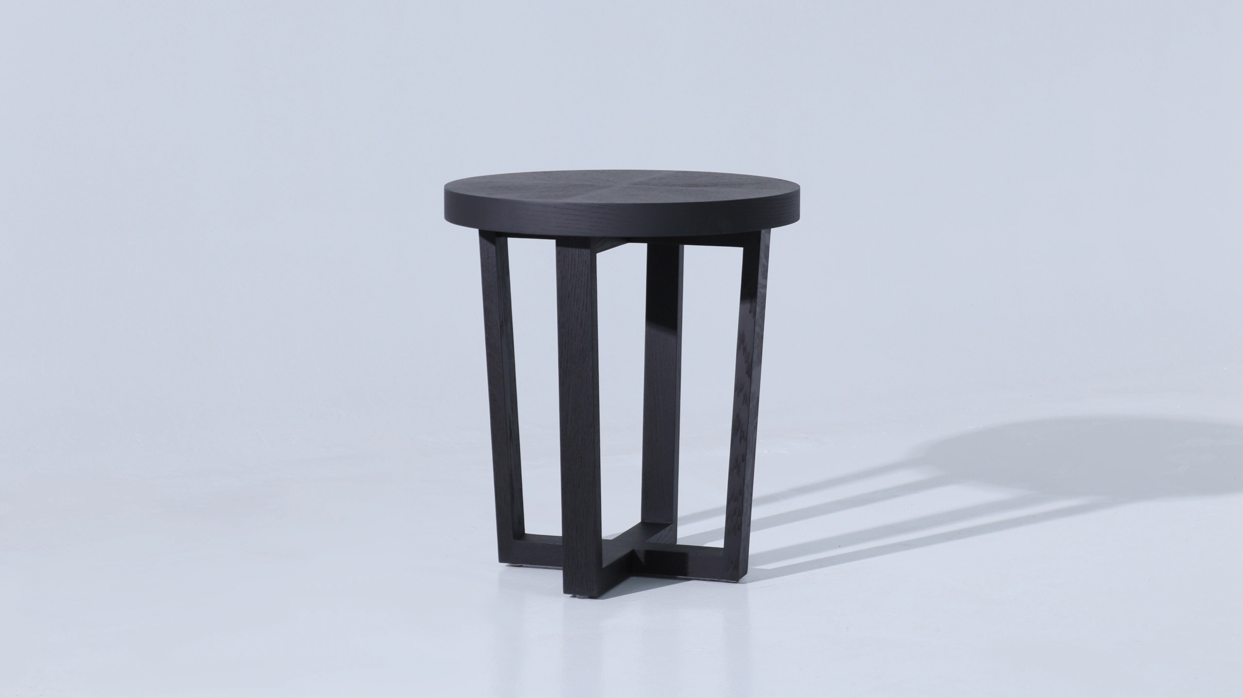 CUSTOMIZED SIDE TABLE