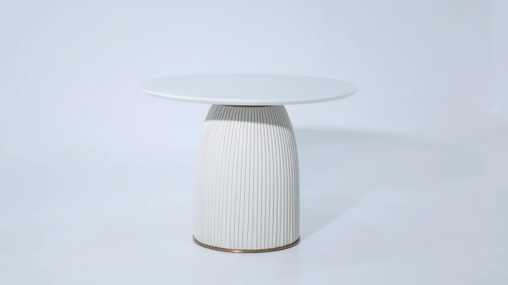 Dione Table – Amy Living