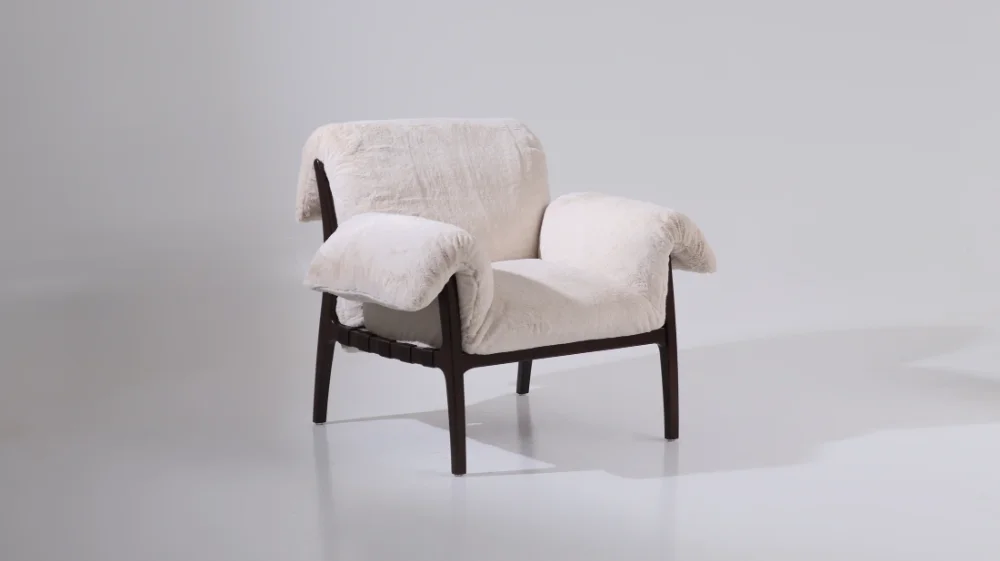 Hemingway Armchair – Amy Living