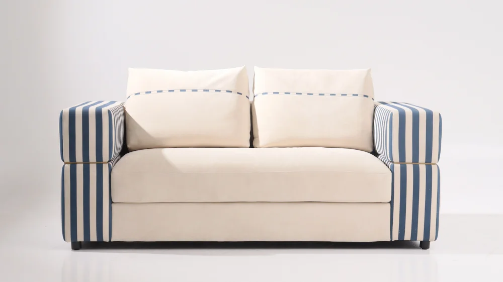 Lambert Sofa – Amy Living