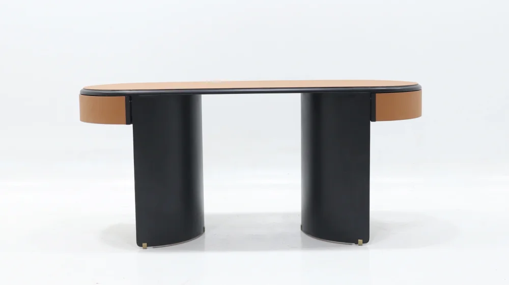 Parsec Desk – Amy Living