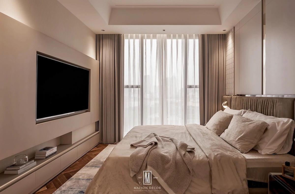 Empire Apartment