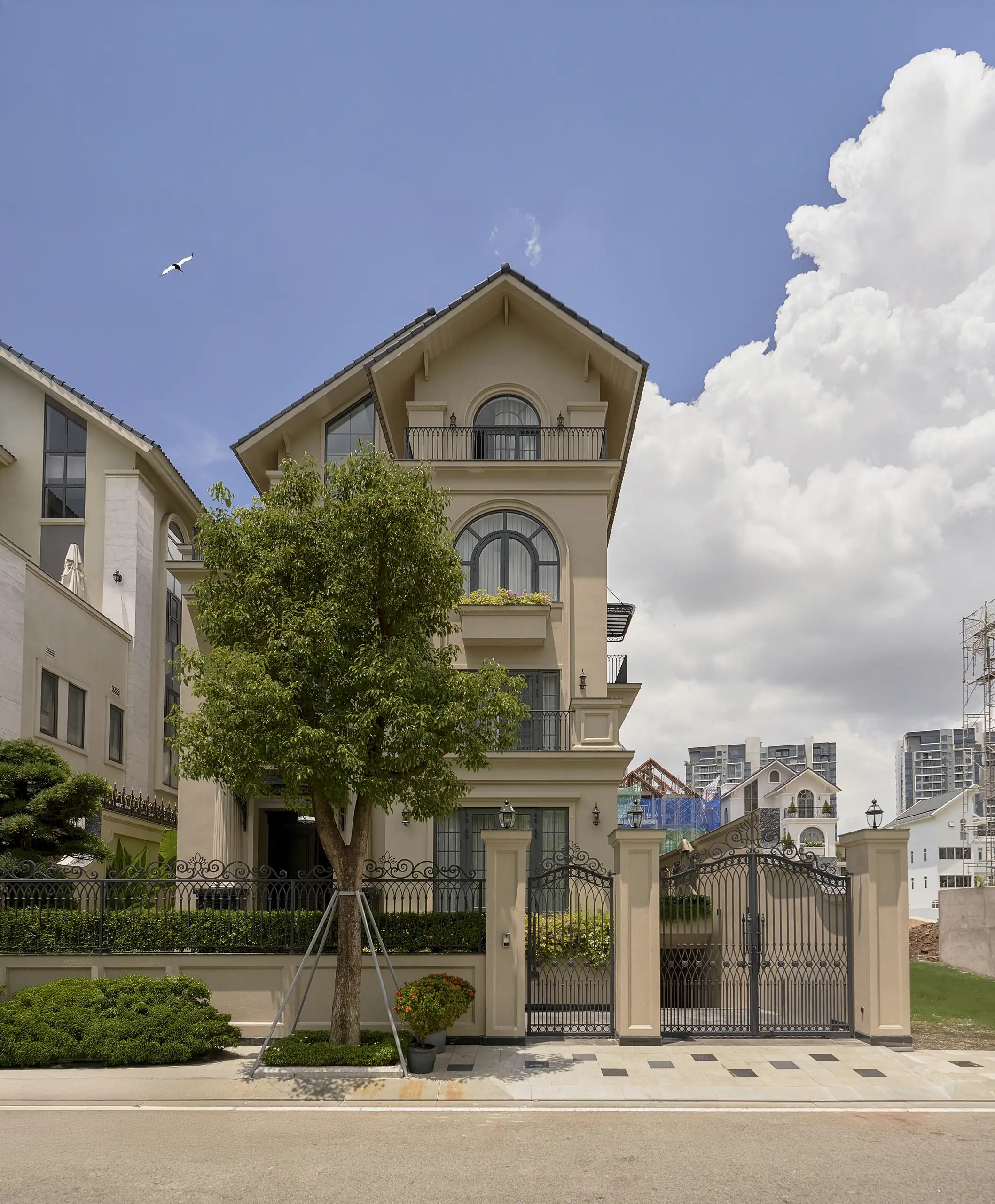 Mystery Villa